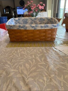 Longaberger Vanity Basket with Blue Floral Liner